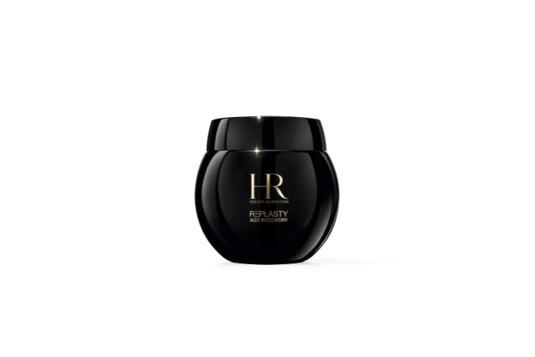 Ночной крем Re-Plasty Age Recovery, Helena Rubinstein борется с морщинами, неровной текстурой и неоднородным тоном, потерей упругости, снижением тонуса, сухостью, ощущением стянутости и дискомфорта. В составе — проксилан, гиалуроновая кислота и производное глицирризиновой кислоты