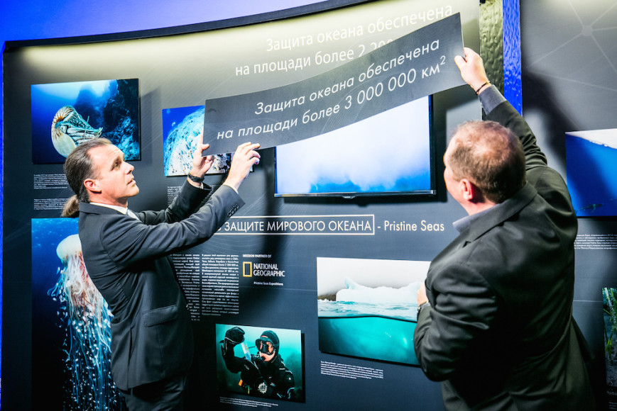 Вице-президент Blancpain Алан Делаймураз и исследователь National Geographic Энрик Сала