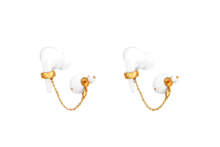 Серьги для наушников Louis Vuitton, 67 000 руб.