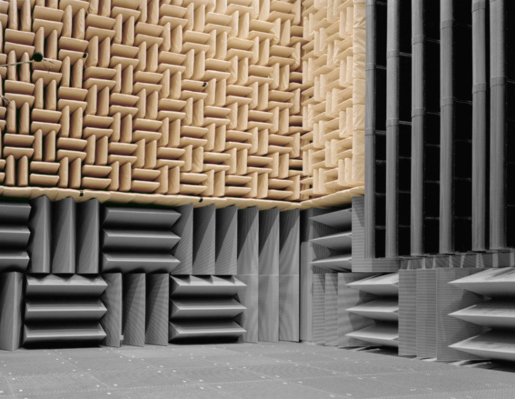 Юлиан Фаульхабер. Тестовый модуль, 2012 Julian Faulhaber Testeinheit (Test Unit), 2012