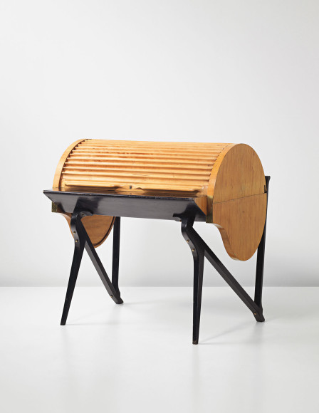 Карло Моллино, стол, 1949. Эстимейт $600–800 тыс., продан за $986,500