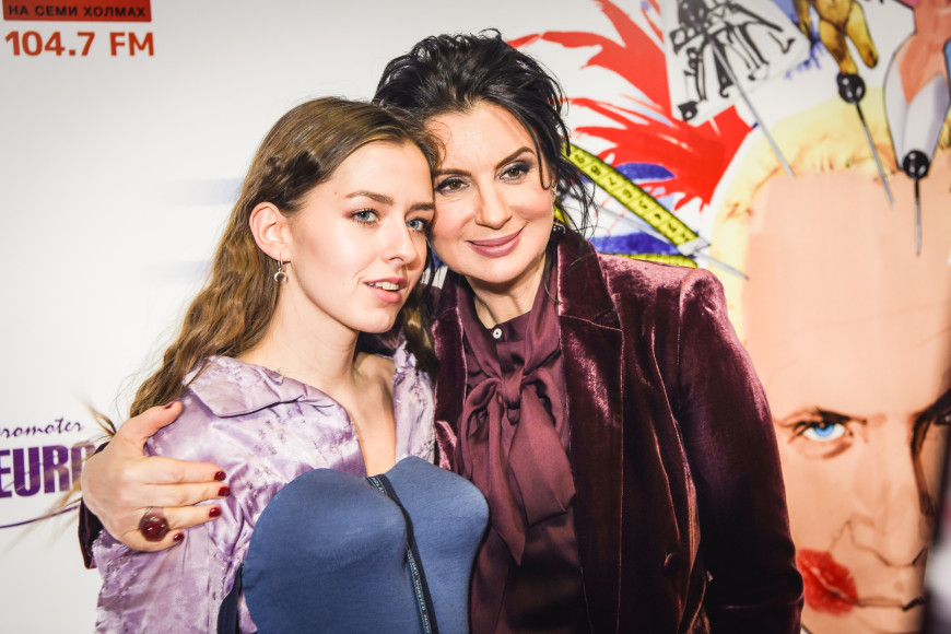 Елизавета Костюкова и Екатерина Стриженова