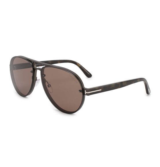 Мужские солнцезащитные очки Tom Ford (Третьяковский проезд), 34 500 руб.