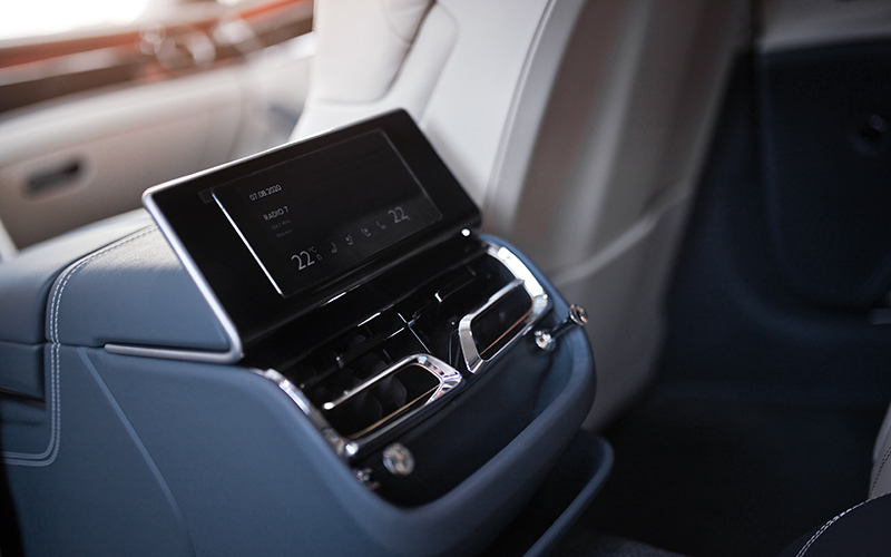 Bentley Flying Spur третьего поколения