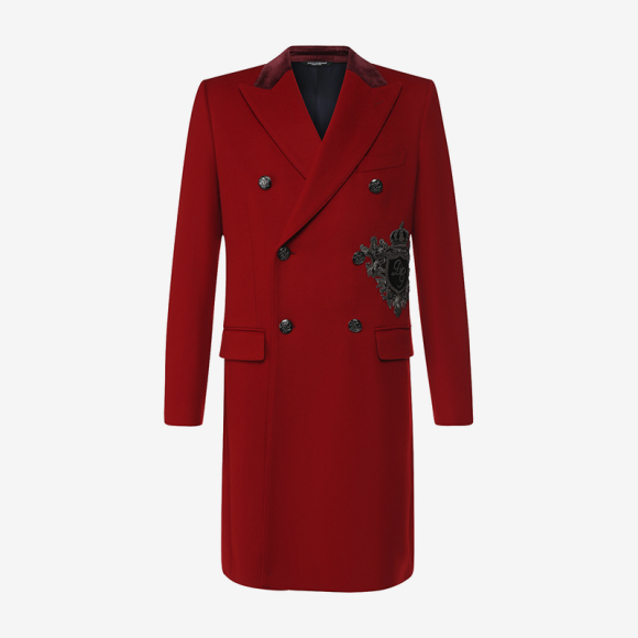 Пальто Dolce & Gabbana (Третьяковской проезд), 234 000 руб.