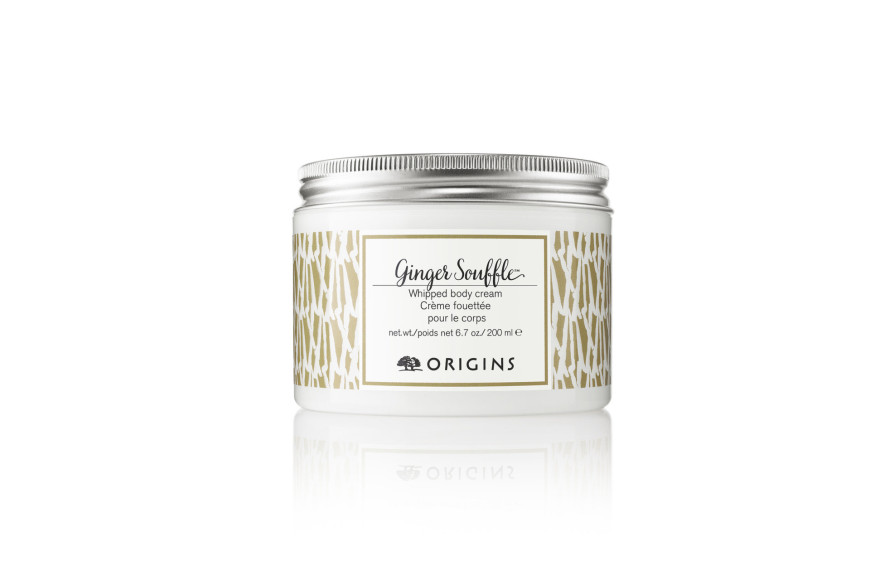 Крем-суфле для тела с имбирем Ginger Souffle, Origins включает в себя питательные масла оливы, рисовых отрубей и виноградных и абрикосовых косточек. В результате использования уставшая и тусклая кожа наполняется тонусом и становиться мягкой и увлажненной