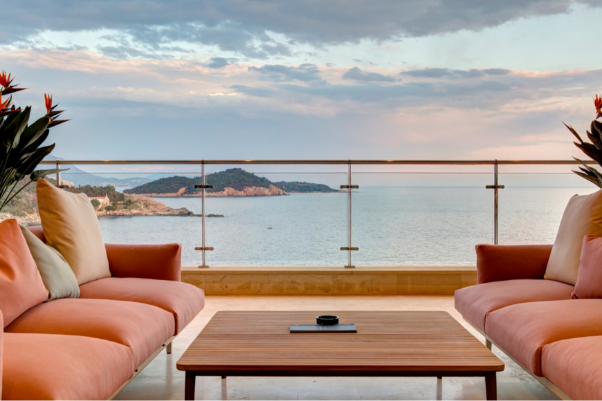 Вид на море из отеля RIXOS Premium Dubrovnik