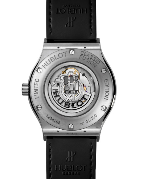 Часы Classic Fusion 40 Years Anniversary из титана, обортная сторона