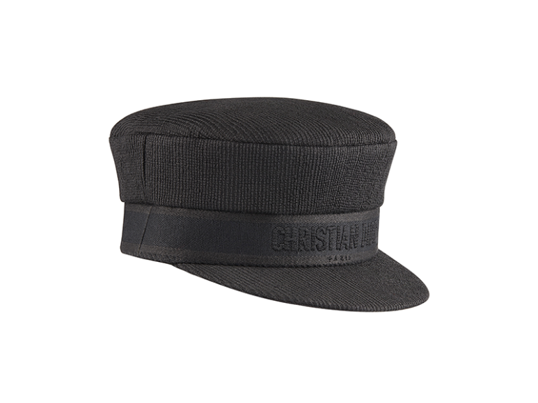 Кепка Dior, 52 000 руб. (Dior)