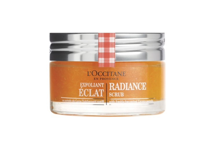 Фруктовый скраб для сияния кожи L'Occitane с натуральными микрогранулами на основе экстракта корсиканского помело. Средство подойдет для нормальной и комбинированной кожи.