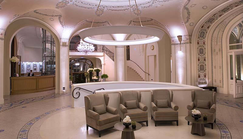 Зона отдыха Evian Resort